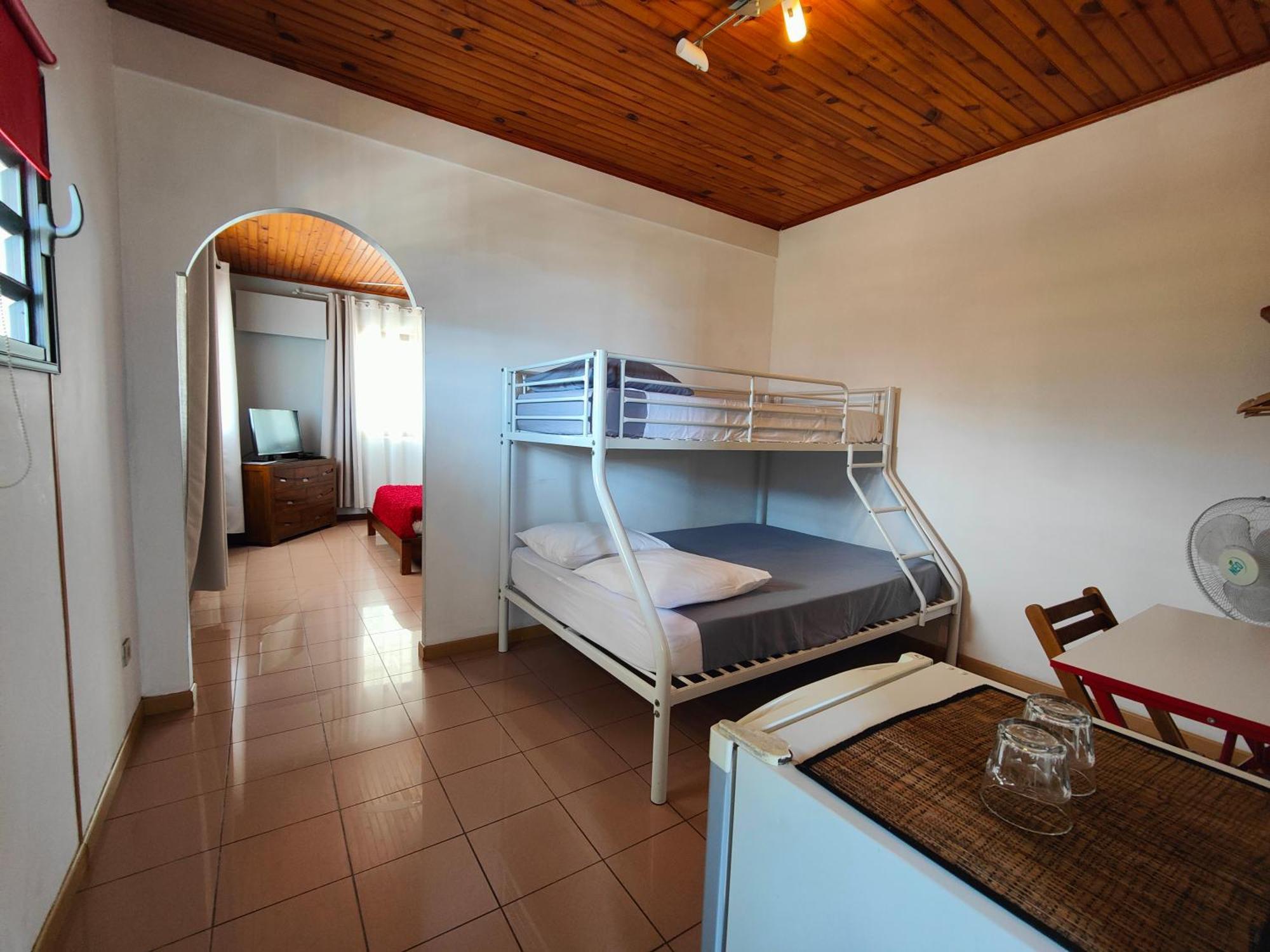 Le Paille En Queue Residence Touristique Сен-Луи Номер фото